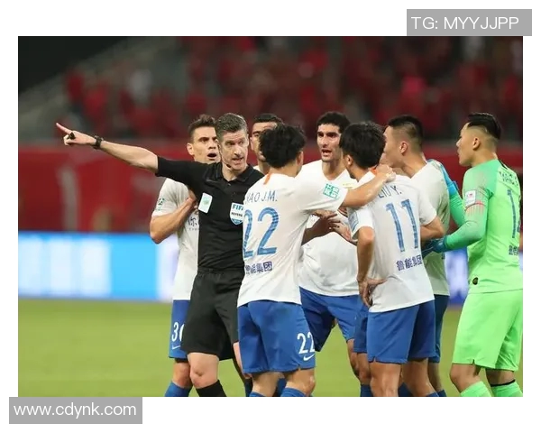 山东鲁能与上港精彩对决视频回顾及赛后分析全景呈现