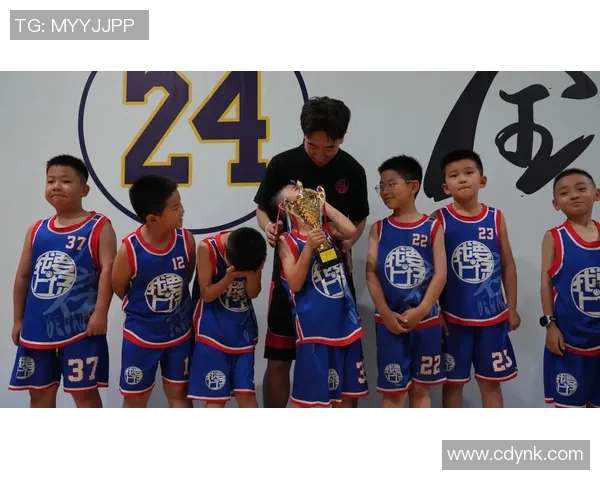 朱霍勒迪的篮球之路:从天赋少年到NBA全能战士的成长历程